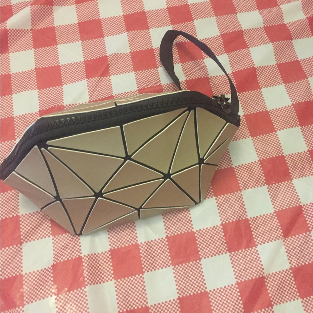 Hand bags